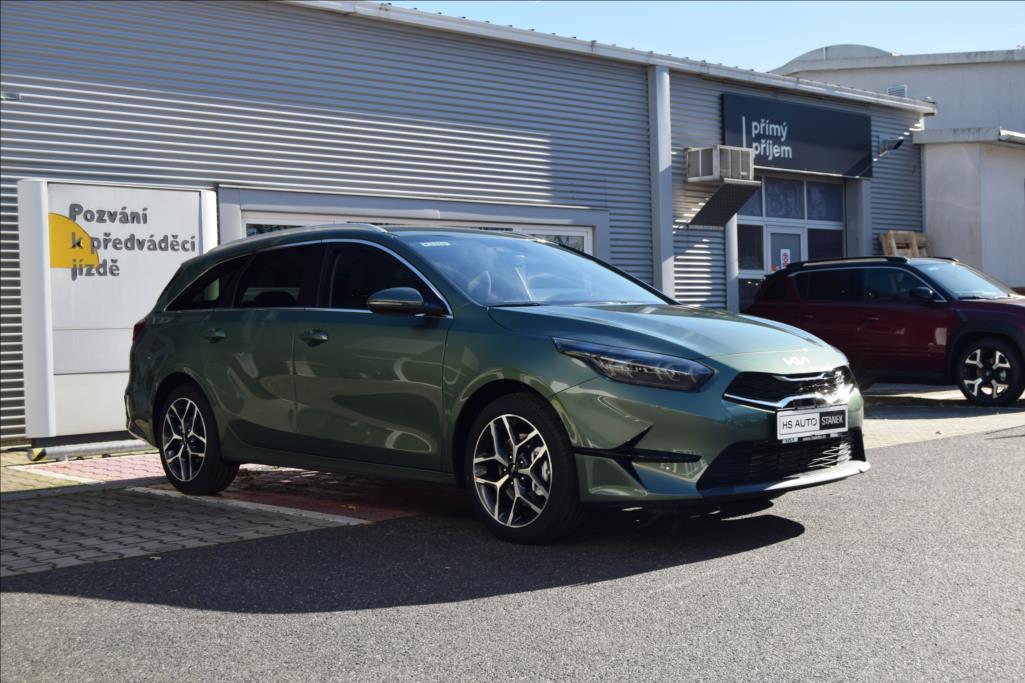 Kia Ceed SW 1,5 TGDI 7DCT TOP+BUS.