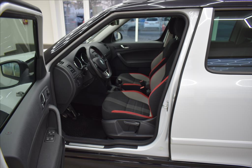 skoda-yeti-1-4-tsi-monte-carlo-navi-tz - 9