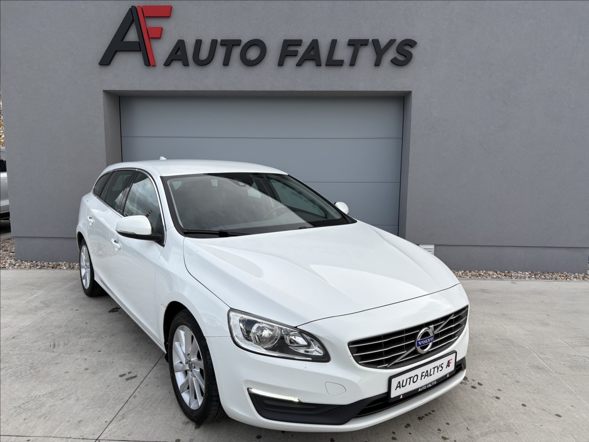 Volvo V60 2,0 D2 ZÁRUKA MOMENTUM CZ