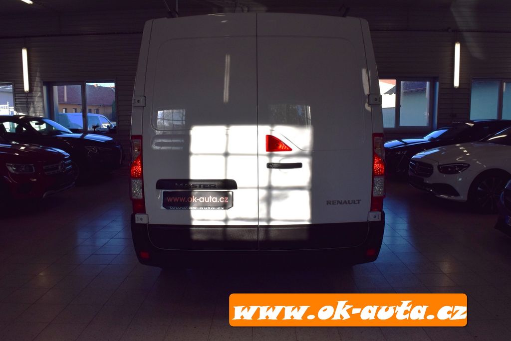 renault-master-2-3-dci-7-mist-35-000-km-dph - 3