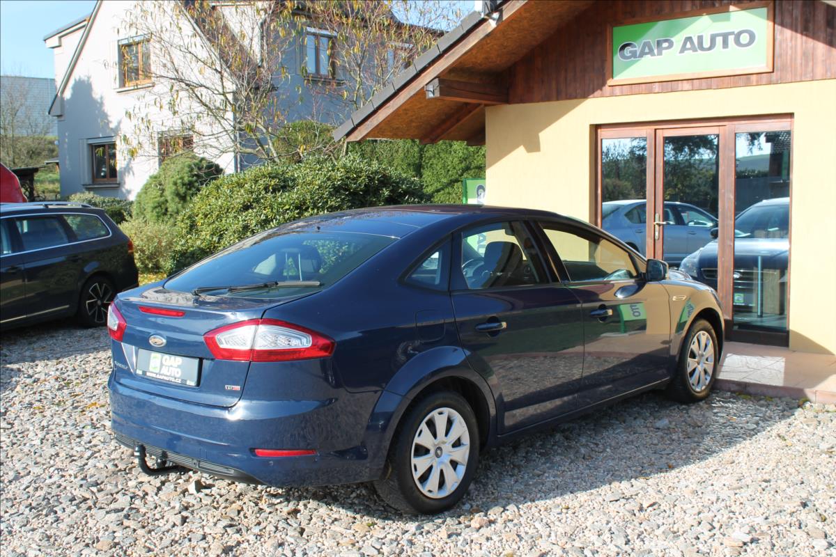 ford-mondeo-2-0-tdci-cr-trend - 5