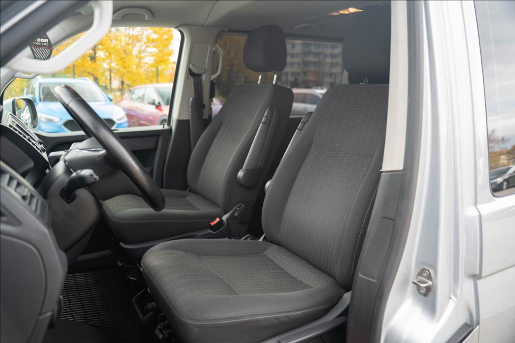 volkswagen-caravelle-2-0-tdi-110kw-7at-4x4 - 8