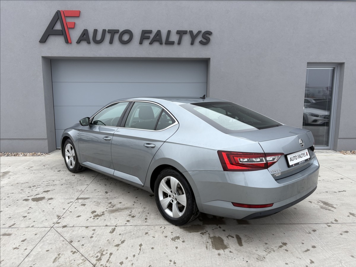 skoda-superb-2-0-tdi-110-kw-cr-1-maj-manual - 4