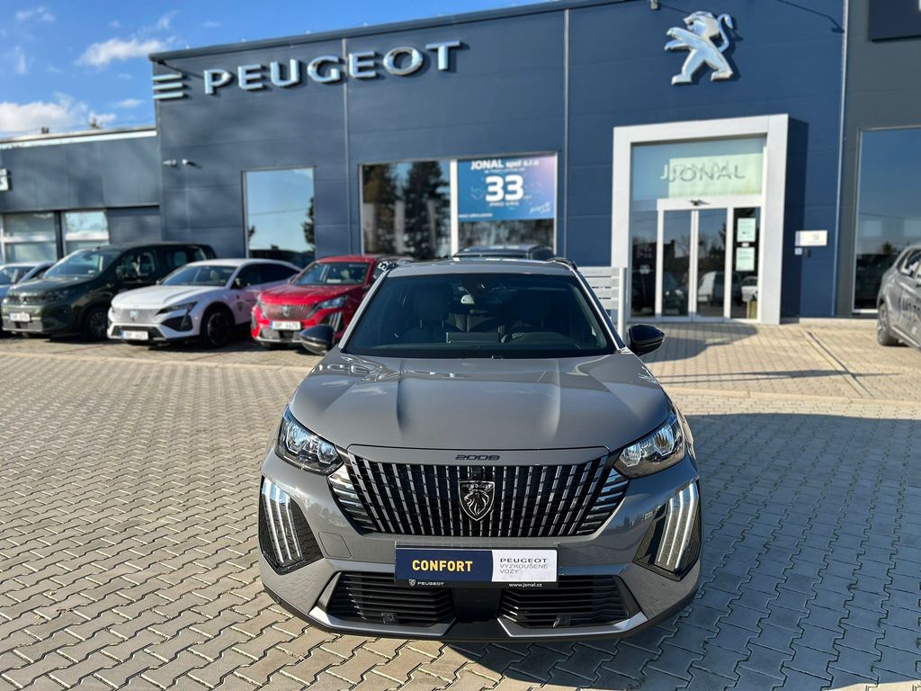 peugeot-2008-allure-1-2pt-130-eat8-kola - 7