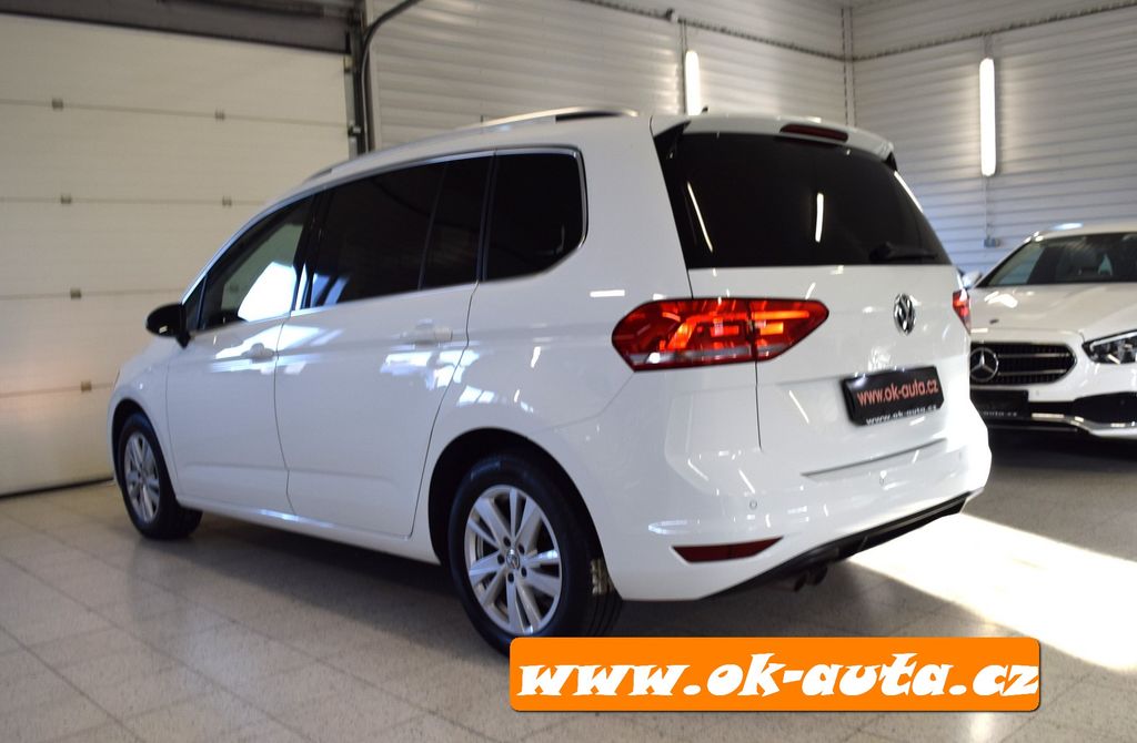 volkswagen-touran-2-0-tdi-7-mist-dsg-58-000-km - 3
