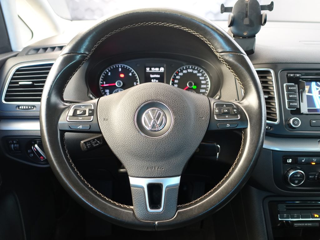 volkswagen-sharan-2-0-tdi-dsg - 7