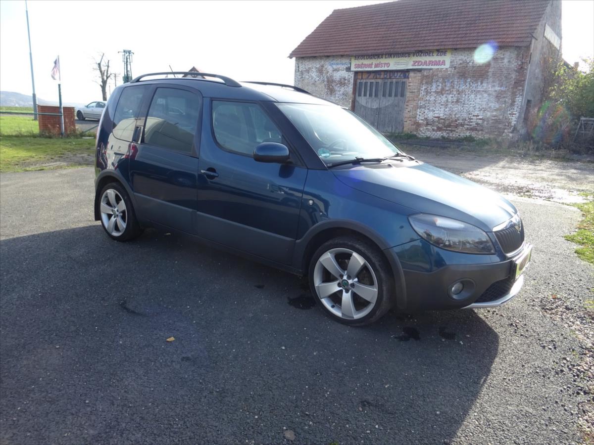 skoda-roomster-1-6-tdi - 1