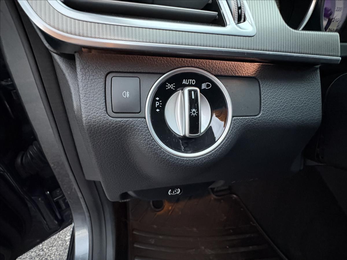 mercedes-benz-tridy-e-2-2-200cdi-100kw-led-navi-vyhr - 4