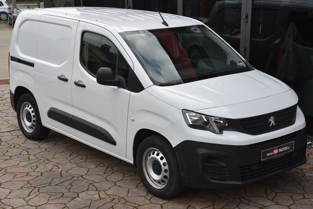 Peugeot Partner e-Partner 100kw Chlaďák
