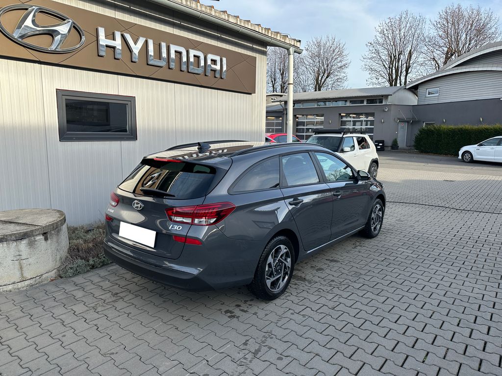 hyundai-i30-1-5i-go-czech - 4