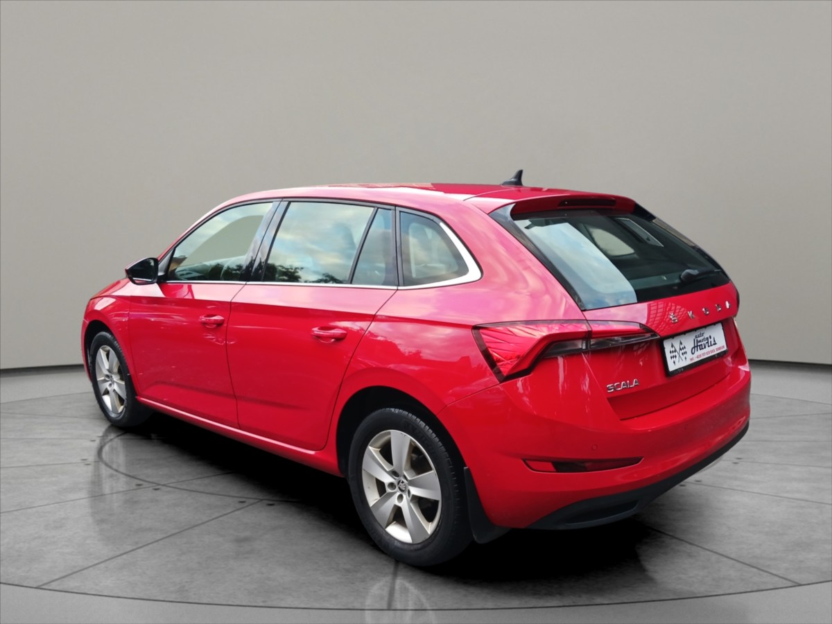 skoda-scala-1-6-tdi-dsg-plny-servis - 3