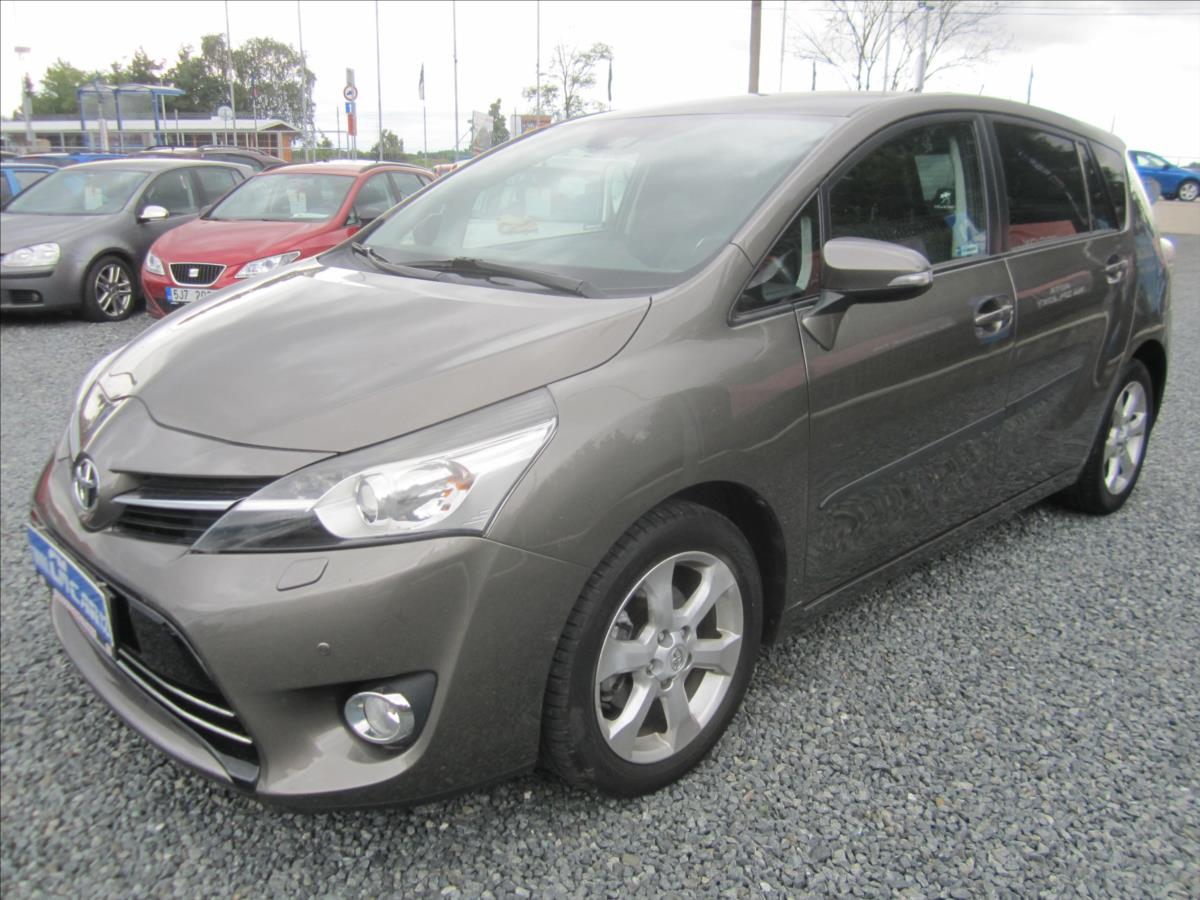 Toyota Verso 1.8 Valvematic, Bi-xenony