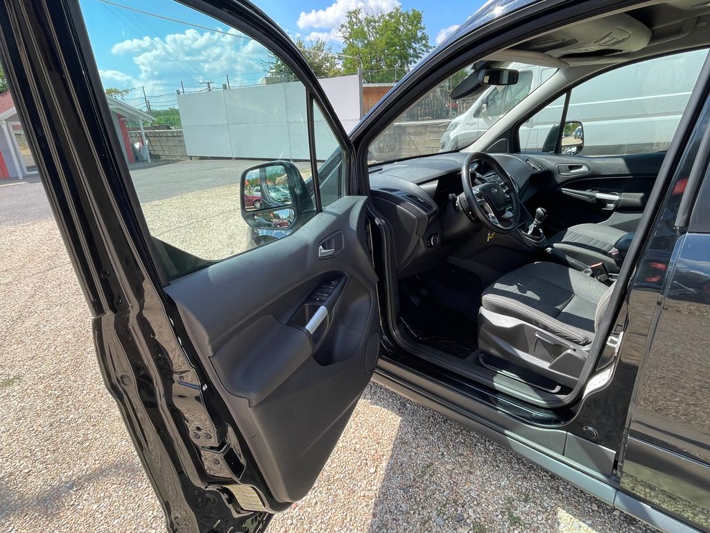 ford-tourneo-connect-1-6-tdci-70kw-nove-rozvody - 8