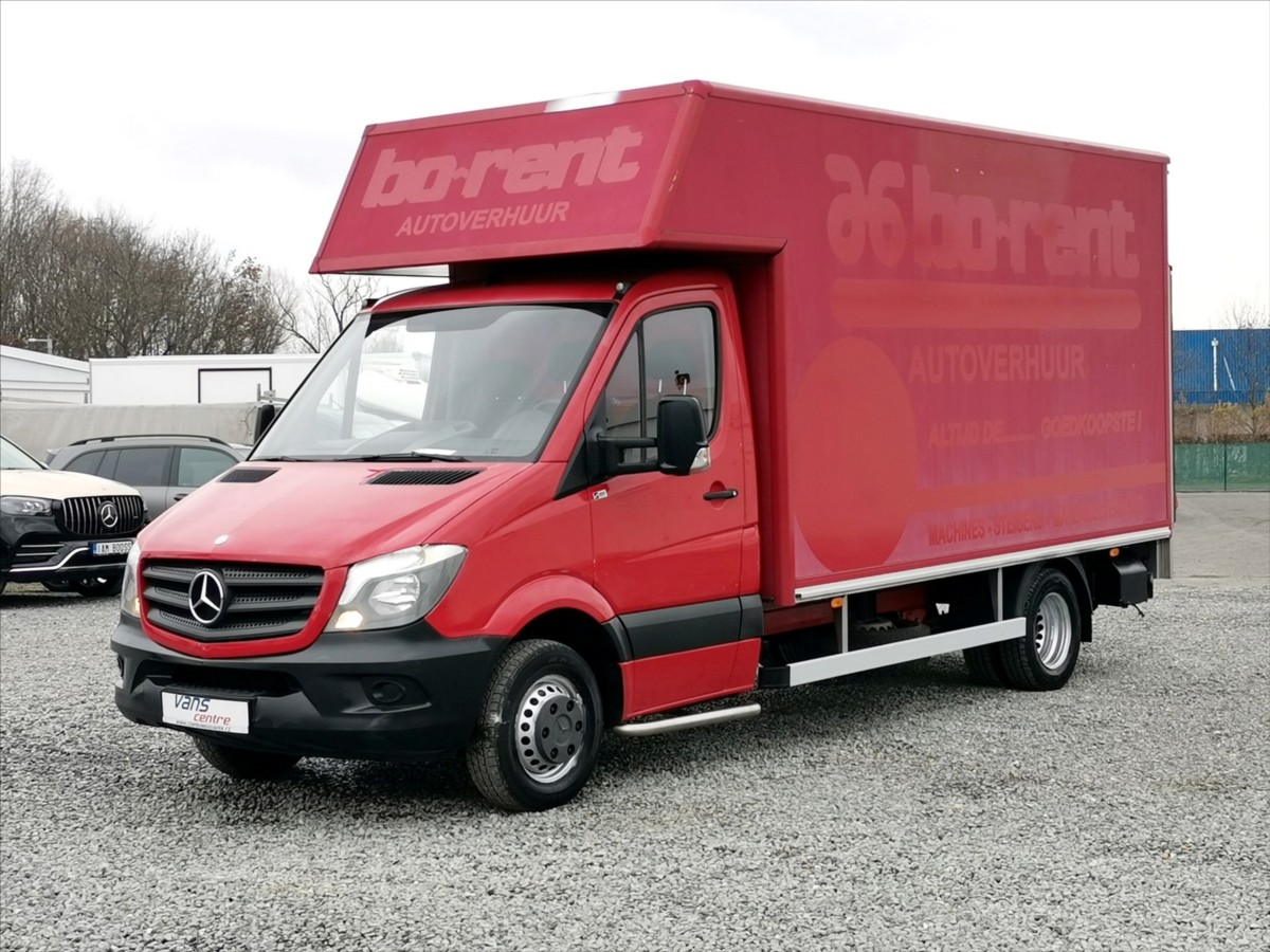 Mercedes-Benz Sprinter 513CDI skříň 8pal/h.čelo/3,5t