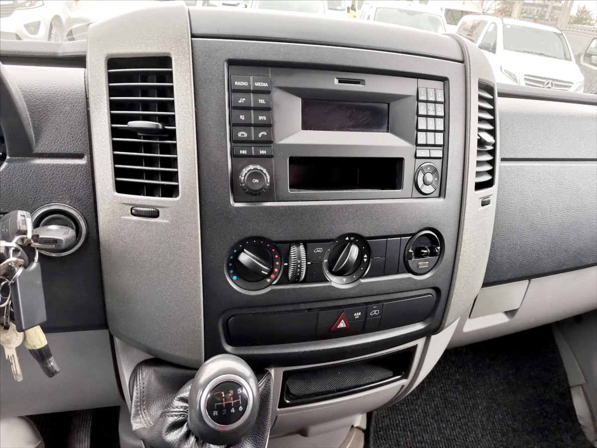 mercedes-benz-sprinter-513cdi-skrin-8pal-h-celo-3-5t - 8