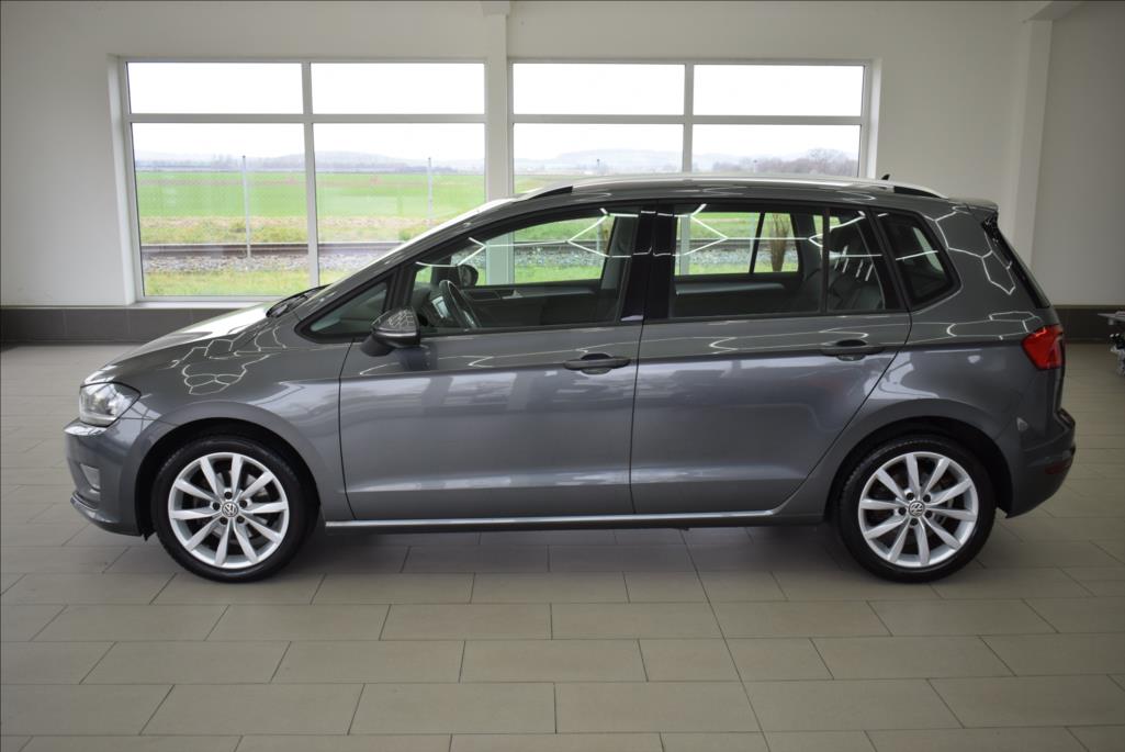 volkswagen-golf-sportsvan-1-4-tsi-1-maj-navi-xen-led - 4