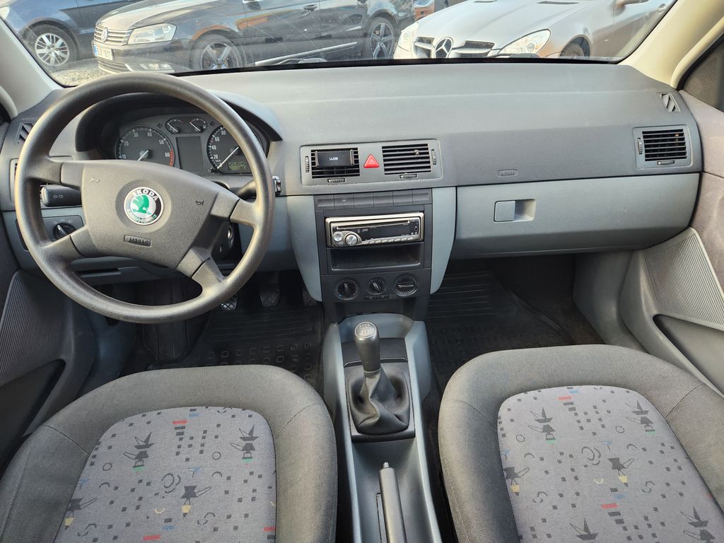 skoda-fabia-1-4-16v - 8