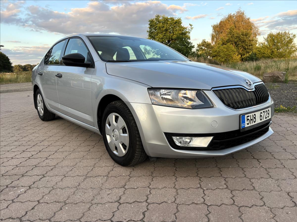 skoda-octavia-1-6-tdi-77kw-active-1-maj-cr - 6