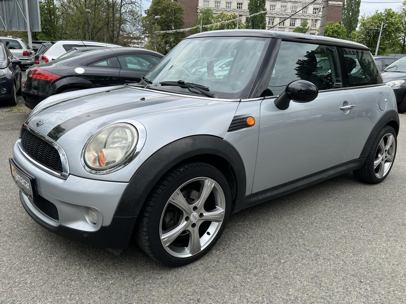 mini-cooper-1-6-bez-koroze - 3