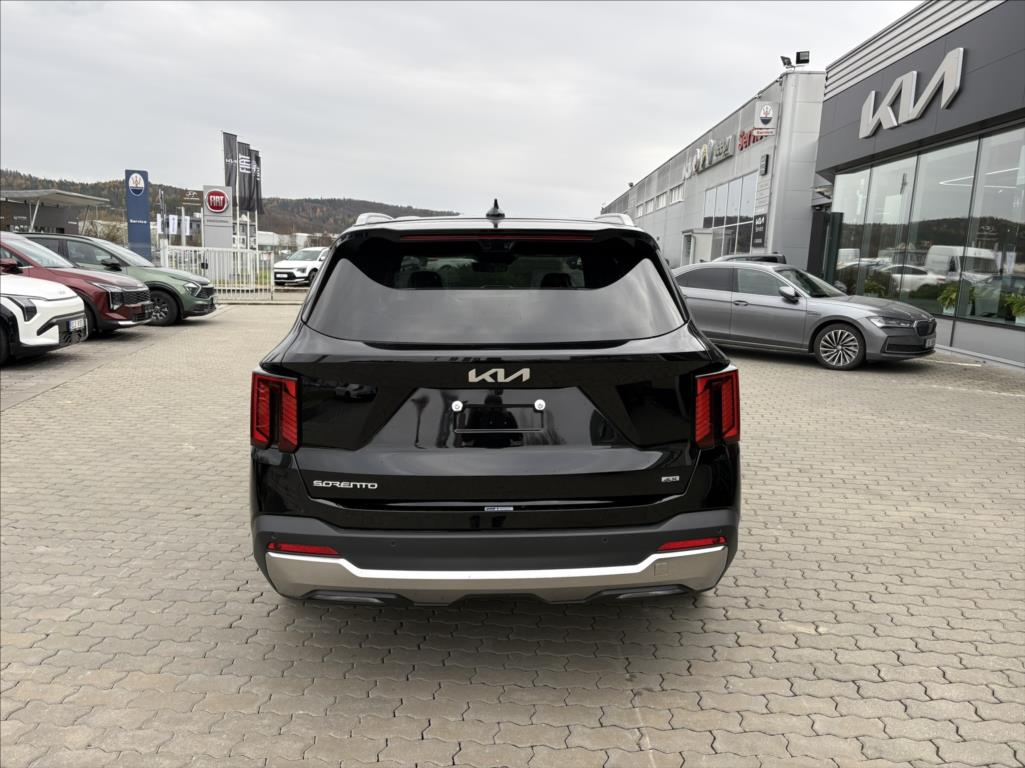 kia-sorento-2-2-crdi-scr-4x4-8dct-7p-top - 6
