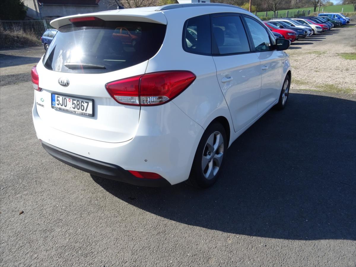 kia-carens-1-6-gdi-99-kw - 3