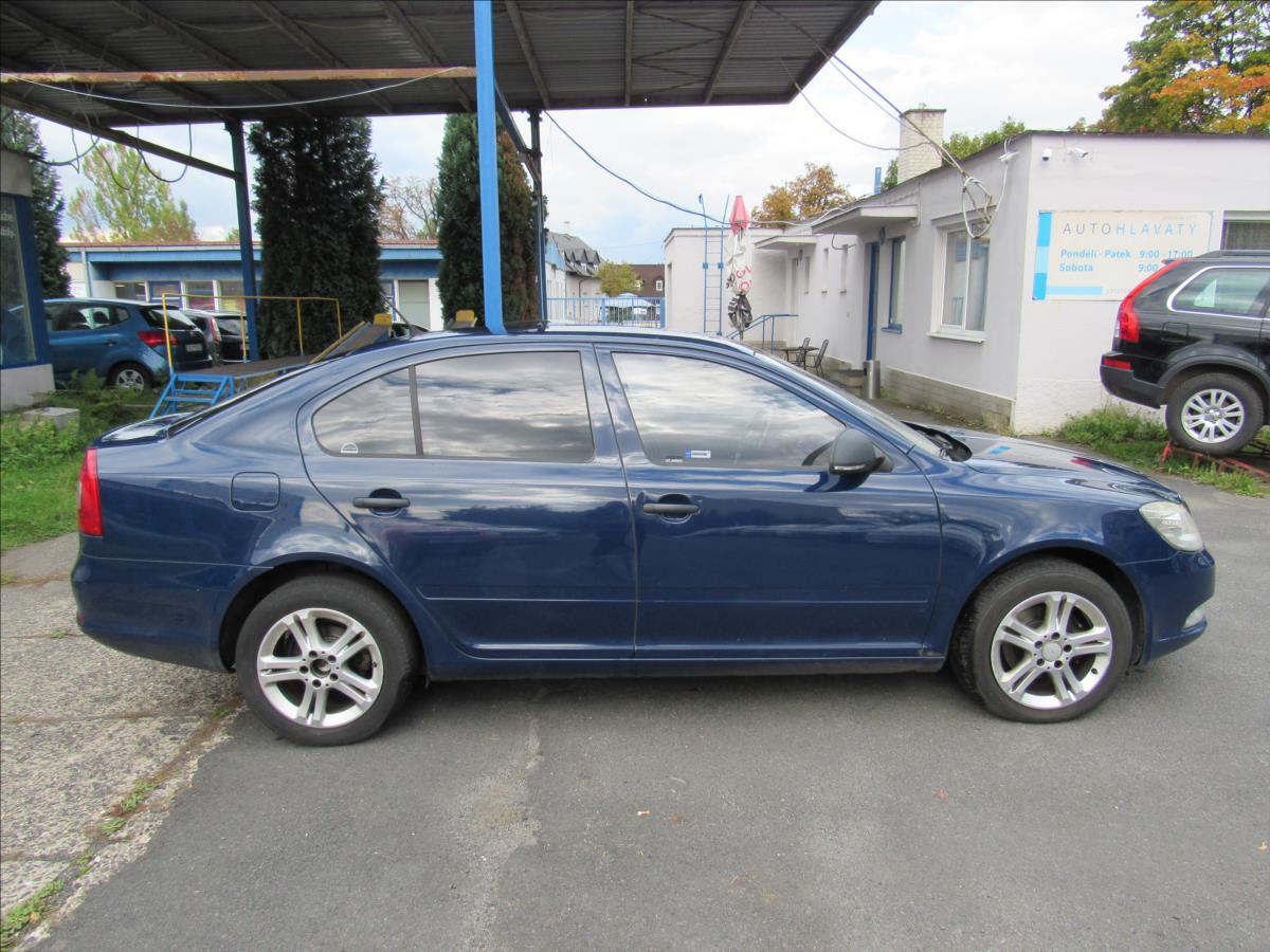 skoda-octavia-1-6-tdi-77kw-sedan - 3