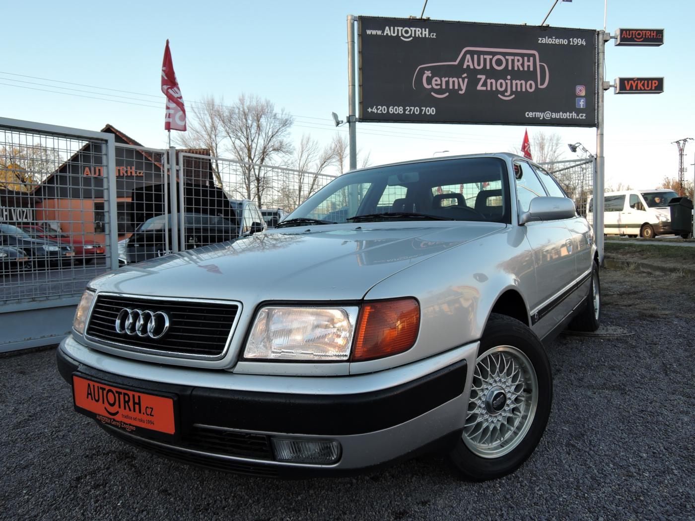 Audi 100 2,6 V6 1.majitel - 146.000 km