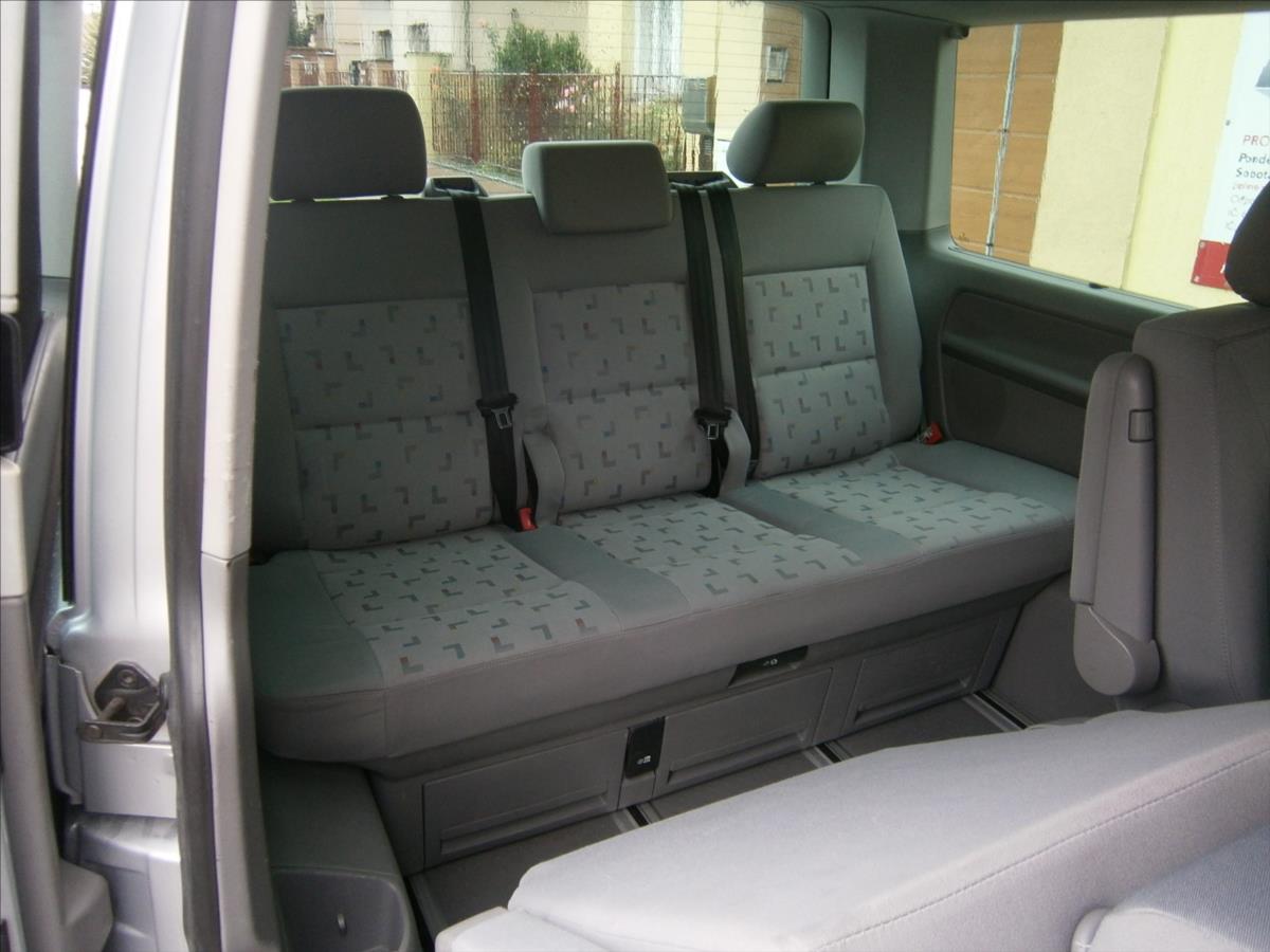 volkswagen-multivan-1-9-tdi-77kw - 9