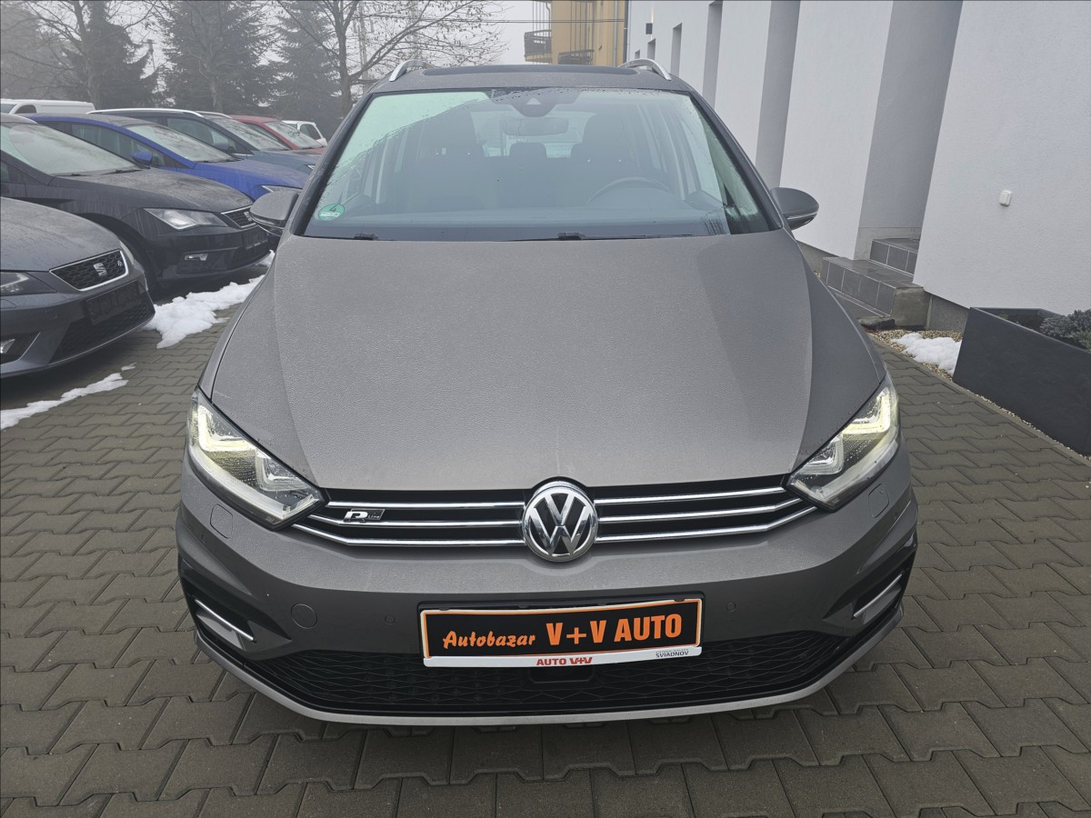 volkswagen-golf-sportsvan-1-4tsi-110kw-r-line-navi - 1
