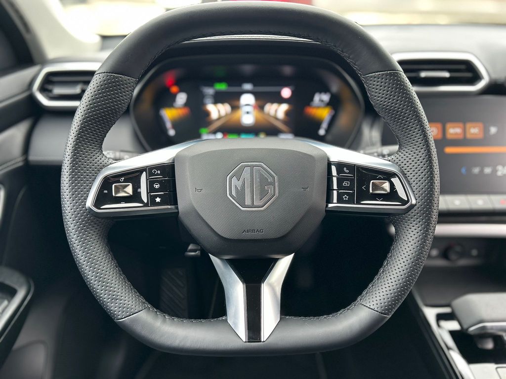 mg-zs-1-5-at-full-hybrid-excl-zaruka - 1