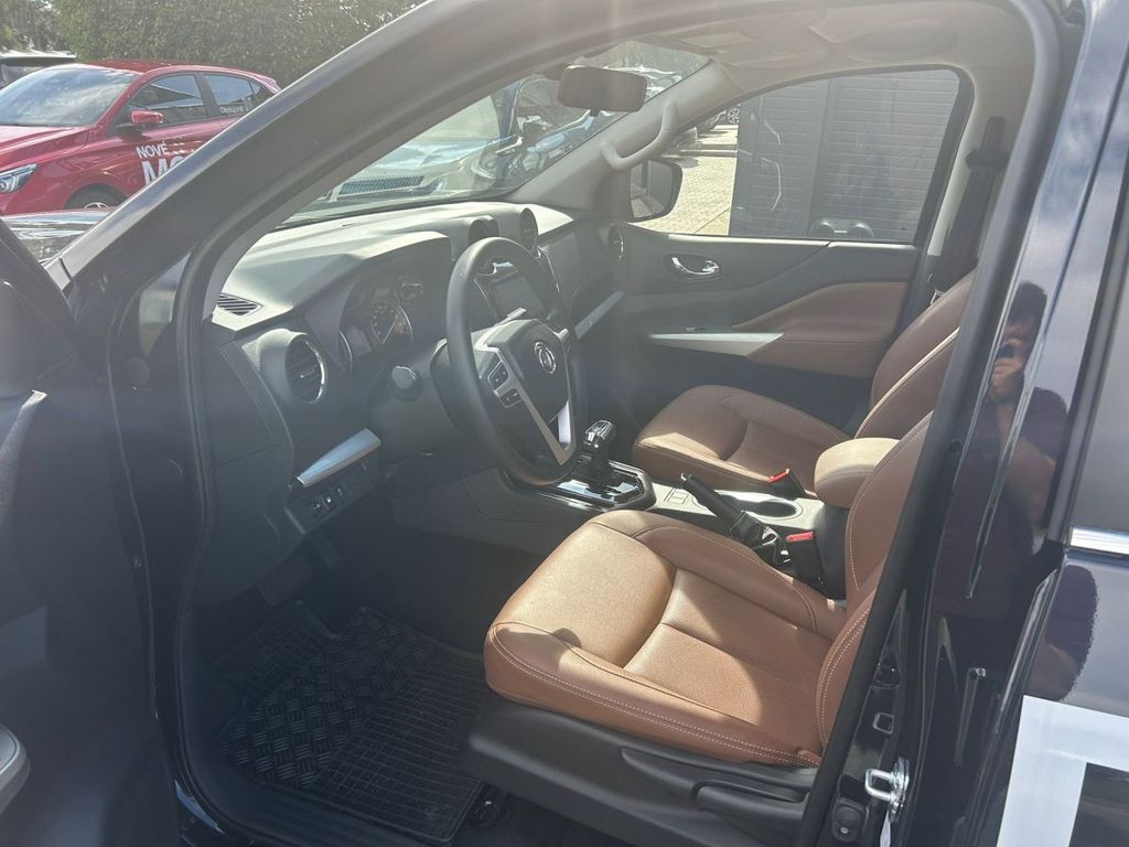 dongfeng-df6-4wd-at-mid-off-road - 7