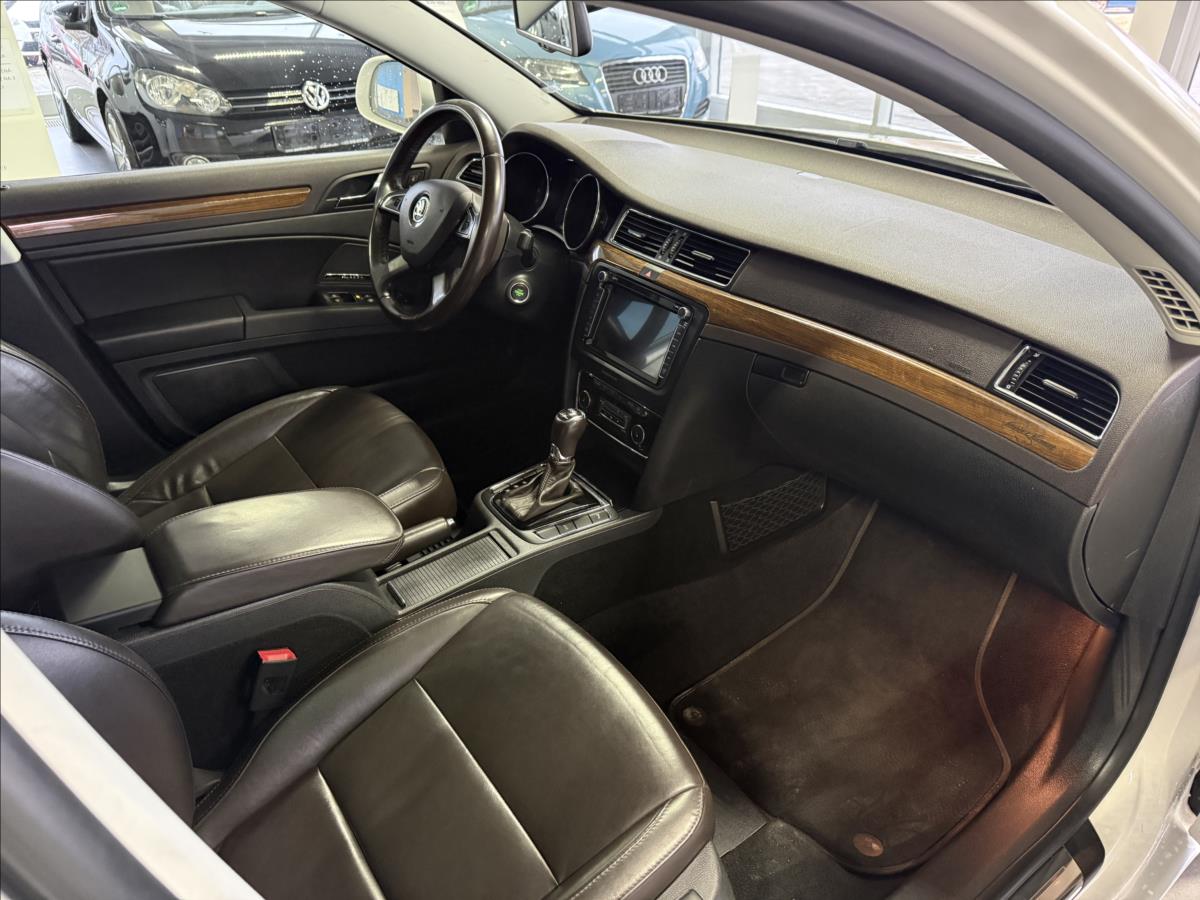 skoda-superb-2-0-tdi-125kw-l-k-4x4-dsg - 7
