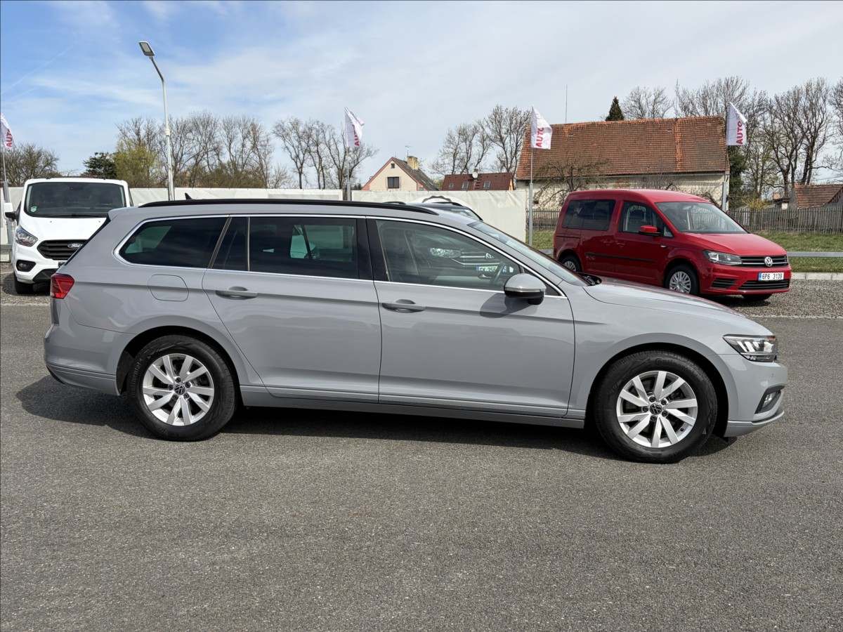 volkswagen-passat-2-0-tdi-dsg-kuze-led-navi-acctemp-vc-dph1-maj - 2