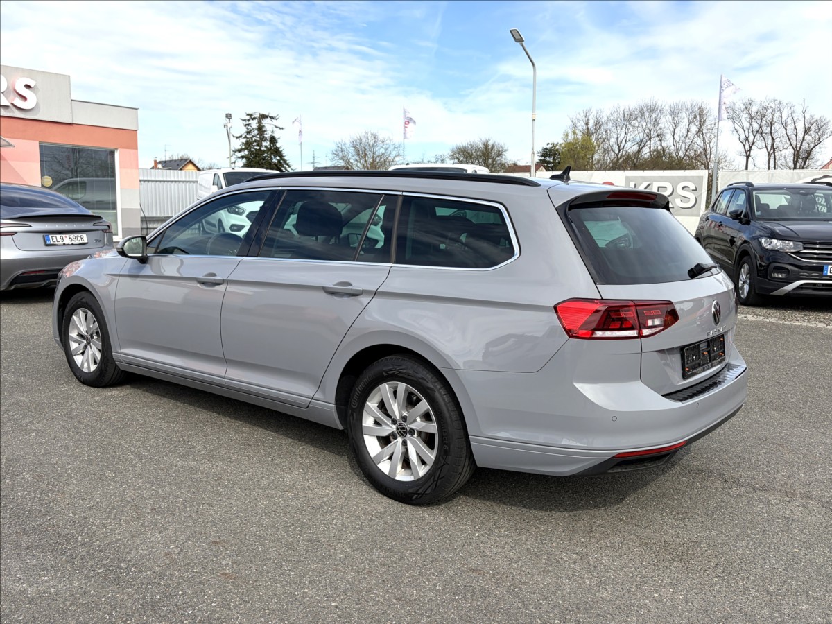 volkswagen-passat-2-0-tdi-dsg-kuze-led-navi-acctemp-vc-dph1-maj - 7