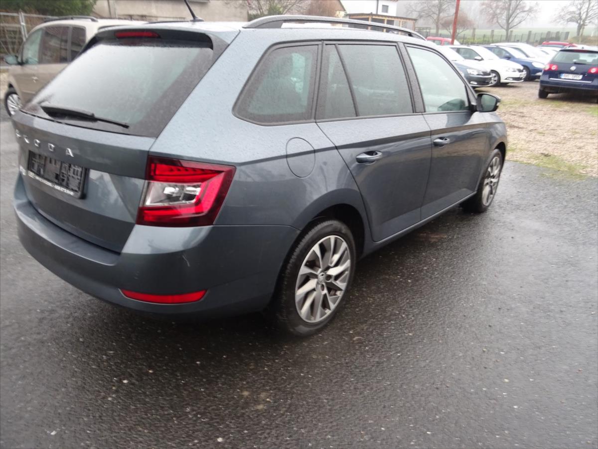 skoda-fabia-1-0-tsi-70-kw-automat - 3