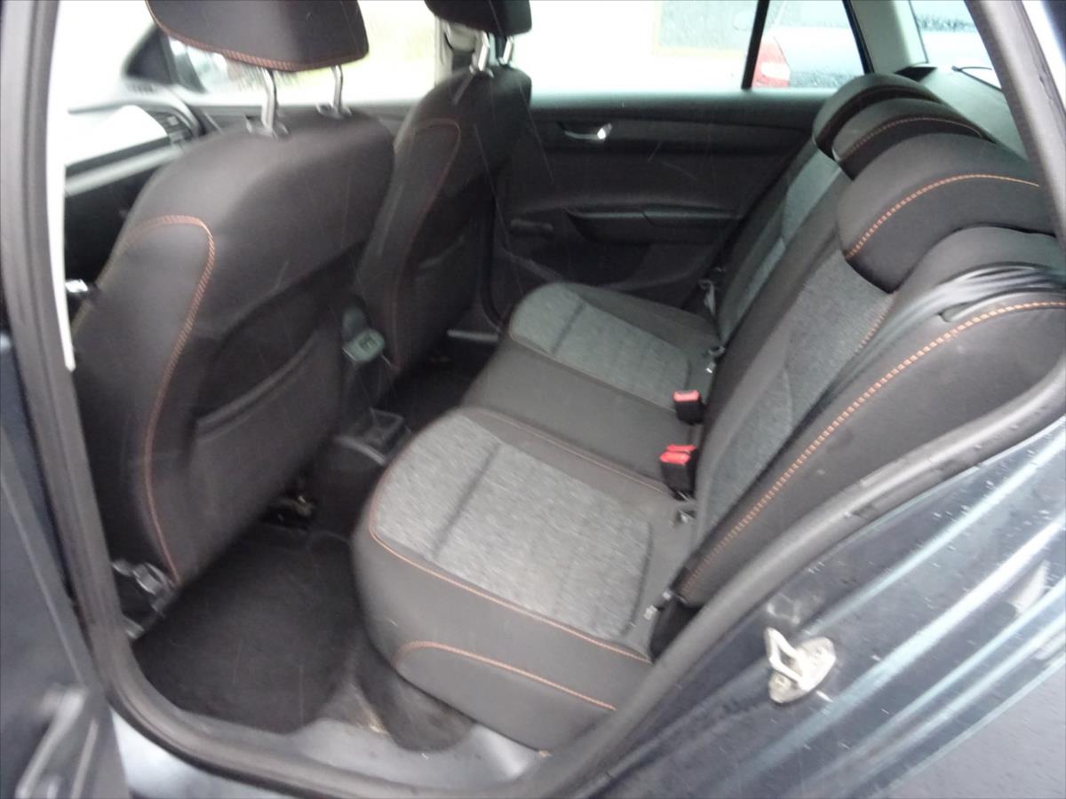 skoda-fabia-1-0-tsi-70-kw-automat - 9