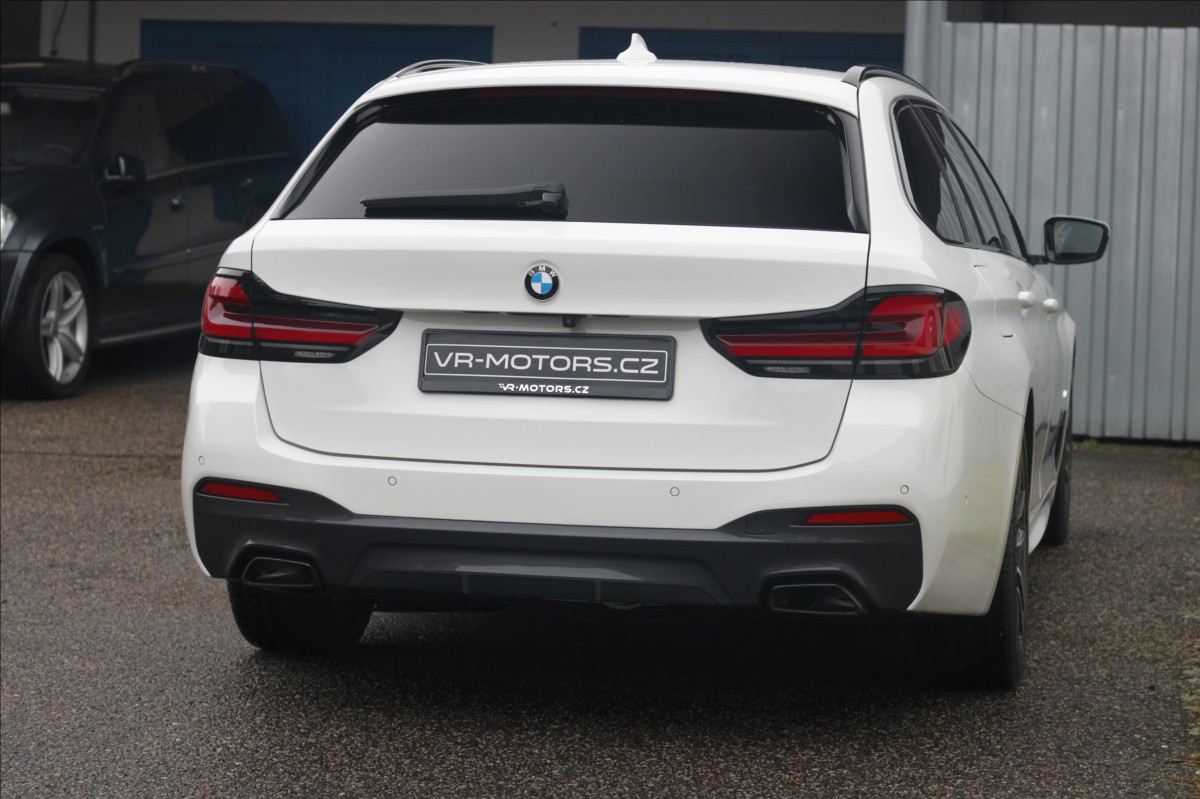 bmw-rada-5-530d-xdrive-msport-harman-kardon - 7