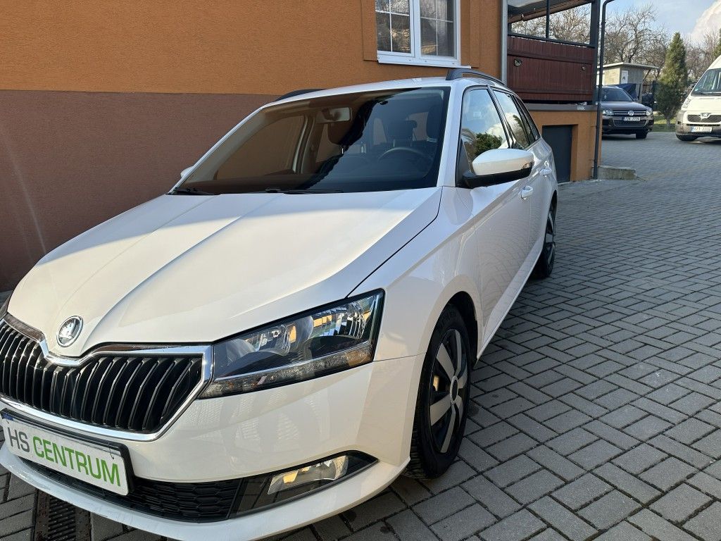 skoda-fabia-1-0-tsi-70kw-ambition-combi - 7