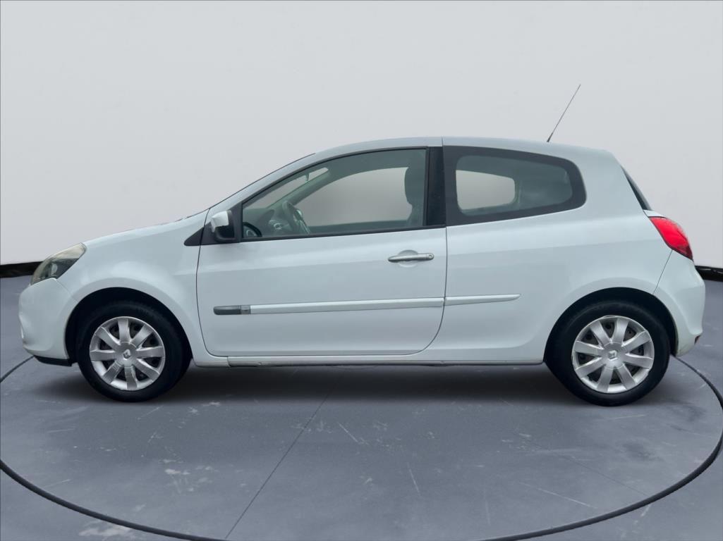renault-clio-1-5-dci-2x-sada-kol-klima - 3