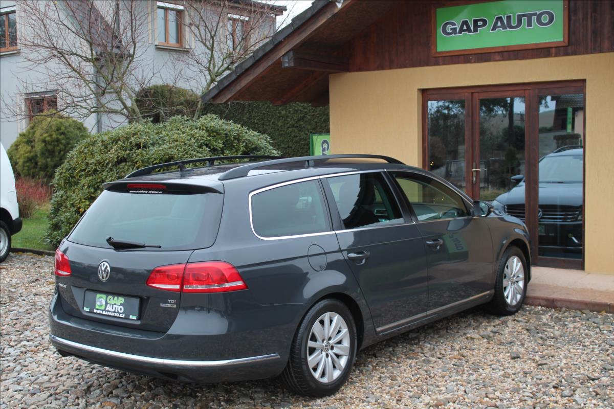 volkswagen-passat-1-6-tdi-77kw - 5