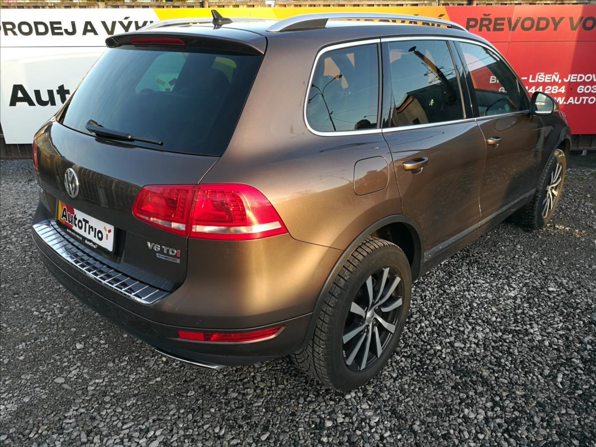 volkswagen-touareg-3-0-tdi-v6-tiptronic - 2