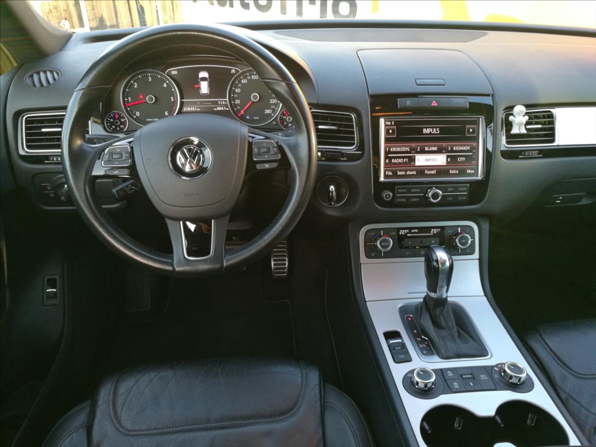 volkswagen-touareg-3-0-tdi-v6-tiptronic - 4