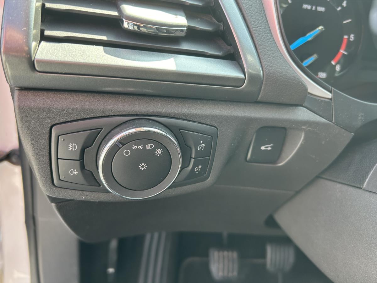 ford-mondeo-2-0-tdci-110kw-led-navi-acc-al - 4