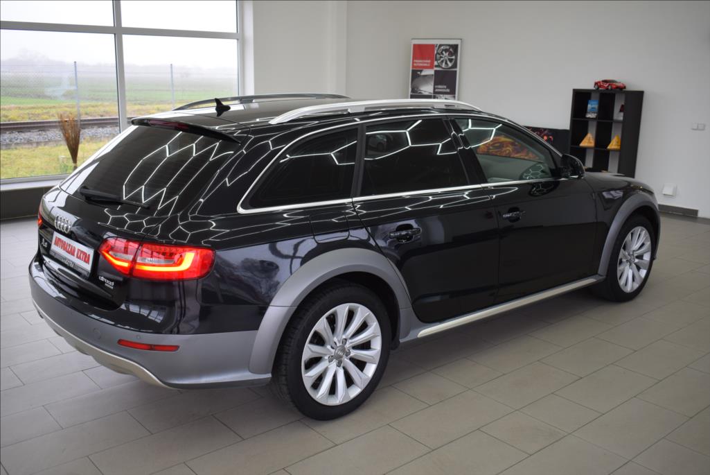 audi-a4-allroad-2-0-tdi-allroad-quattro - 5