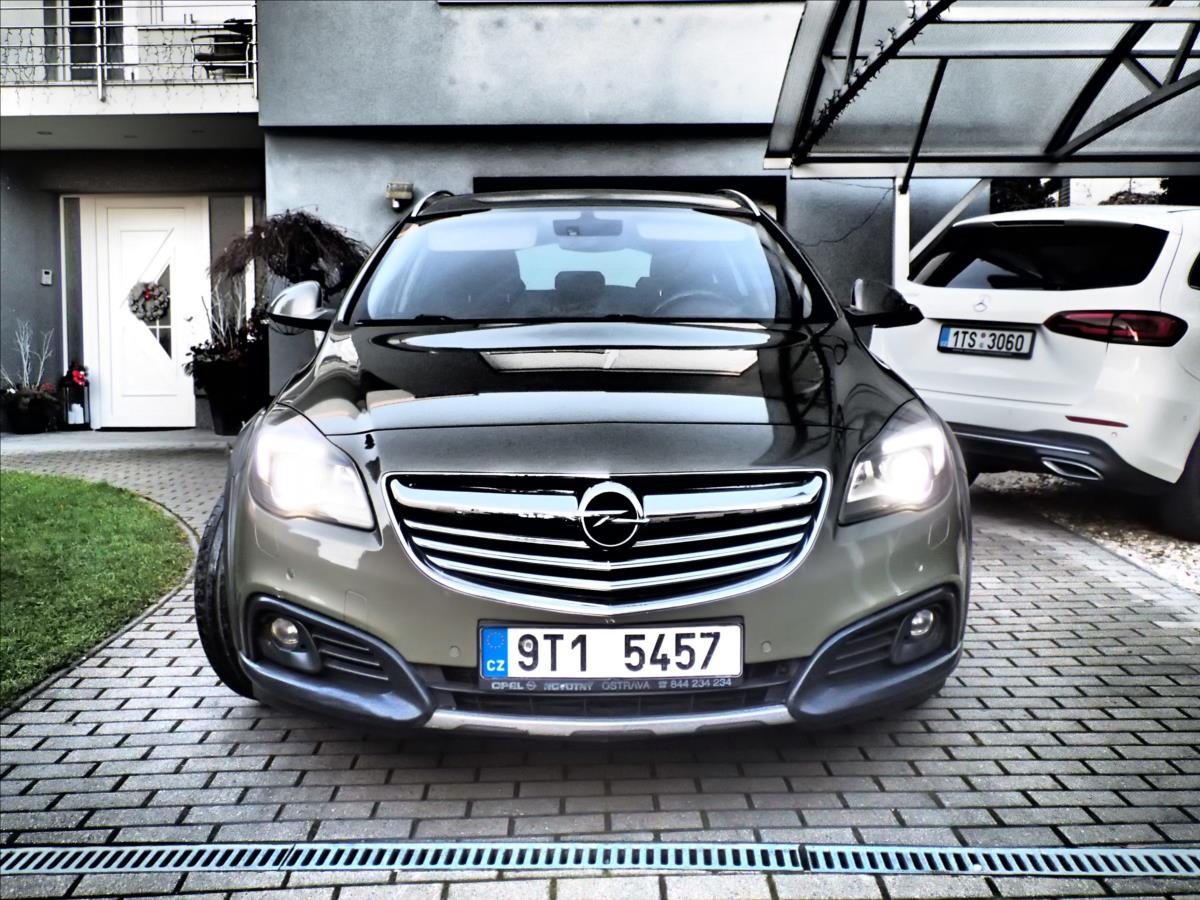 opel-insignia-2-0-143kw-4x4-cr-1-maj - 1