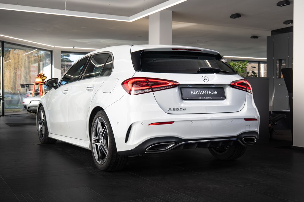 mercedes-benz-tridy-a-200d-vyhrivana-sedadla-carplay - 3