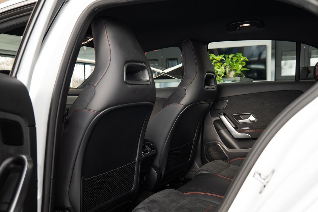 mercedes-benz-tridy-a-200d-vyhrivana-sedadla-carplay - 7