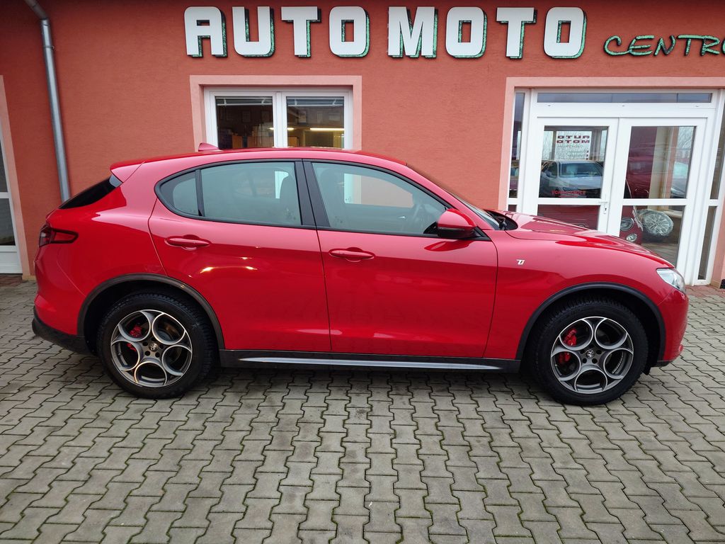 alfa-romeo-stelvio-2-0-ti-206-kw - 4