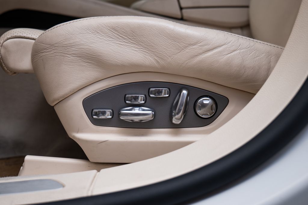 porsche-panamera-turbo - 8