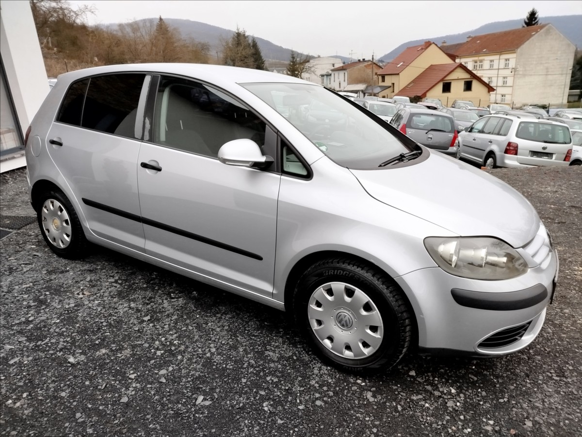 volkswagen-golf-plus-1-4-i-55kw-nizky-najezd - 5